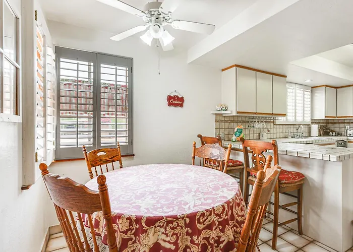 2 Mi To Dtwn Phoenix: Walkable Family Retreat! * Phoenix