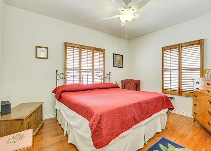 2 Mi To Dtwn Phoenix: Walkable Family Retreat! * Phoenix