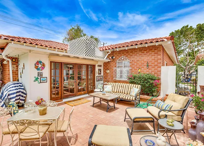 2 Mi To Dtwn Phoenix: Walkable Family Retreat! Holiday home